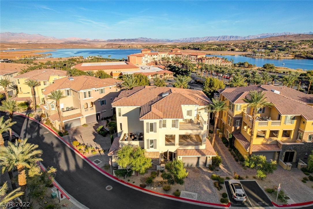 40 Luce Del Sole, Unit 3 Henderson, NV 89011 - Photo 1 of 60