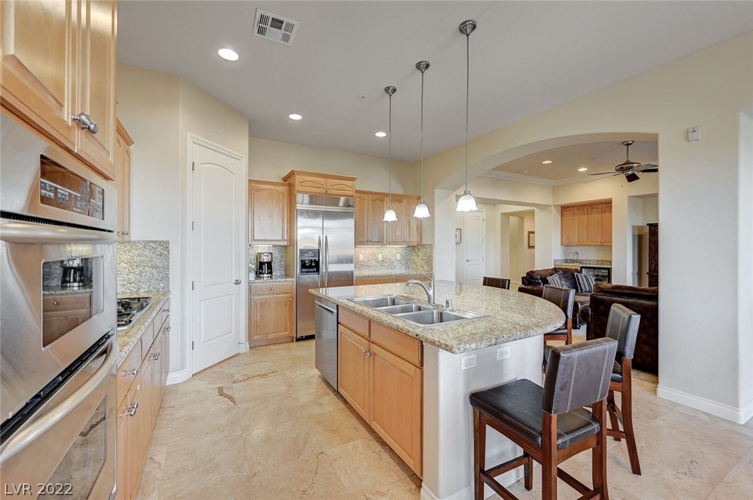 40 Luce Del Sole, Unit 3 Henderson, NV 89011 - Photo 23 of 60