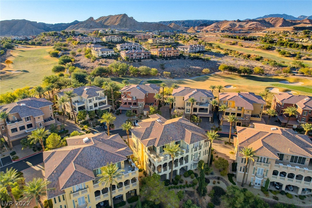 40 Luce Del Sole, Unit 3 Henderson, NV 89011 - Photo 3 of 60