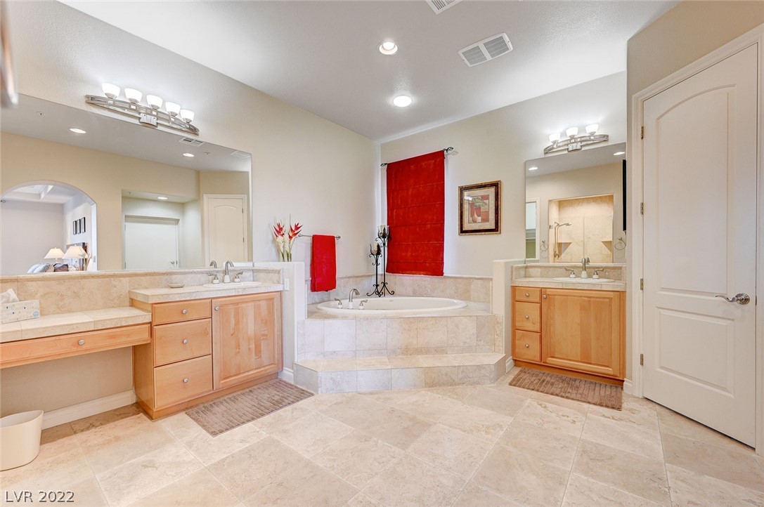 40 Luce Del Sole, Unit 3 Henderson, NV 89011 - Photo 35 of 60