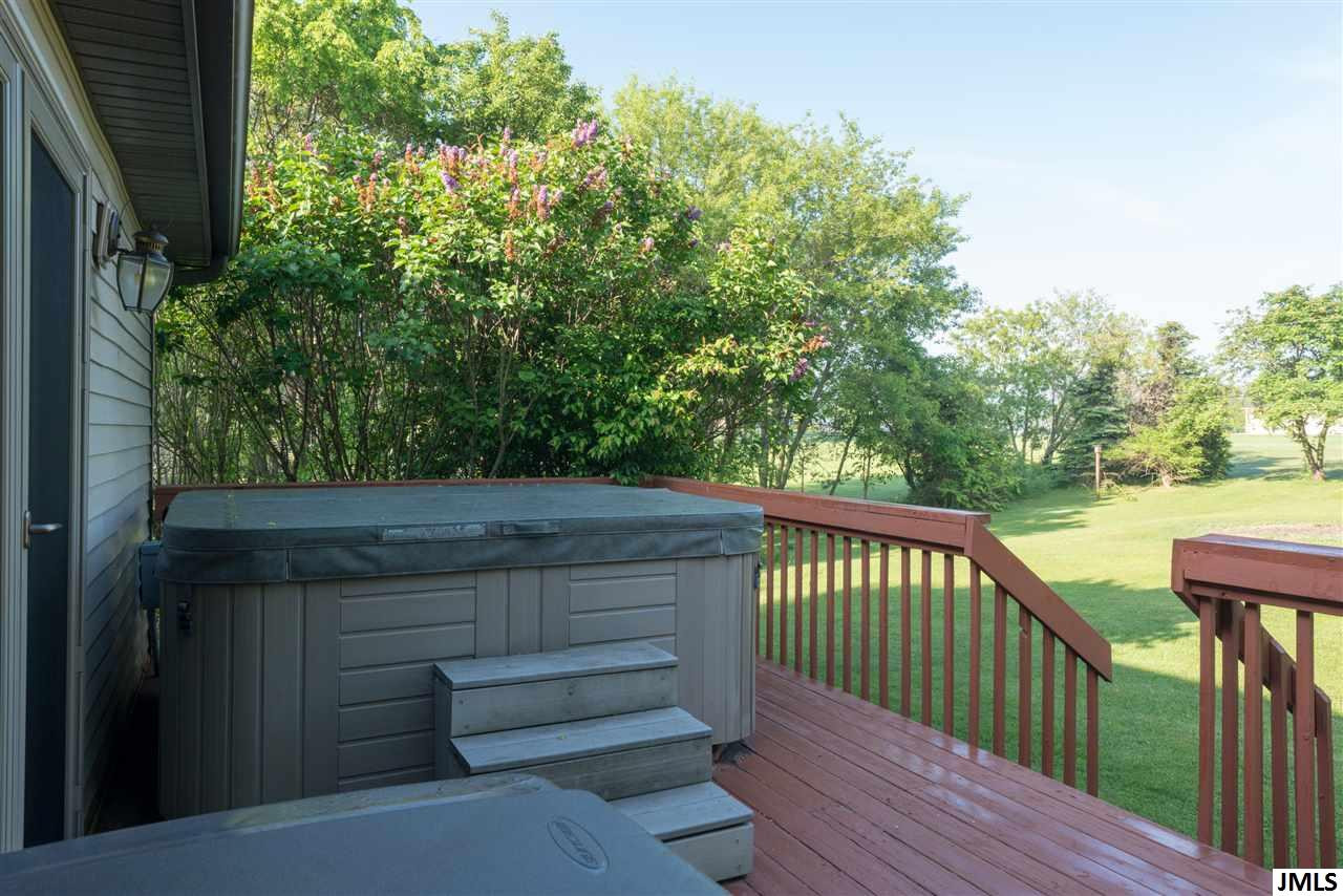 11250 Hankerd Road, Unit 18 Pleasant Lake, MI 49272 - Photo 6 of 36 Photo 6