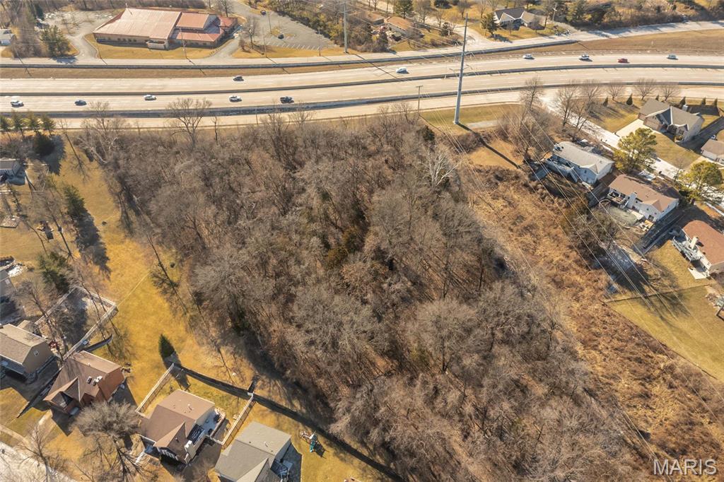 514 Meramec Station Road Ballwin, MO 63021 - Photo 4 of 8