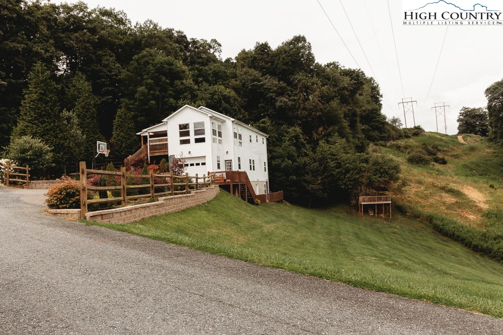 241 Ridgefield Road Boone, NC 28607 - Photo 1 of 35 Gallery Image 1