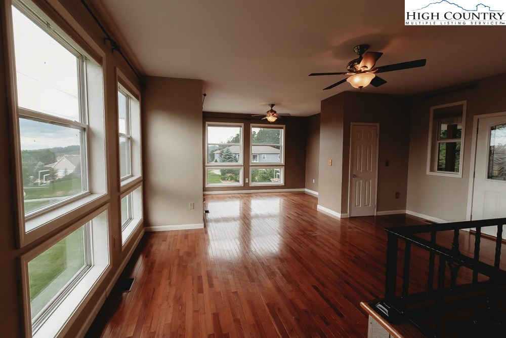 241 Ridgefield Road Boone, NC 28607 - Photo 7 of 35 Gallery Image 7