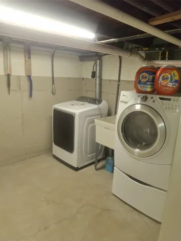 $247,000 | 31 Dickinson Avenue, Binghamton, NY 13901