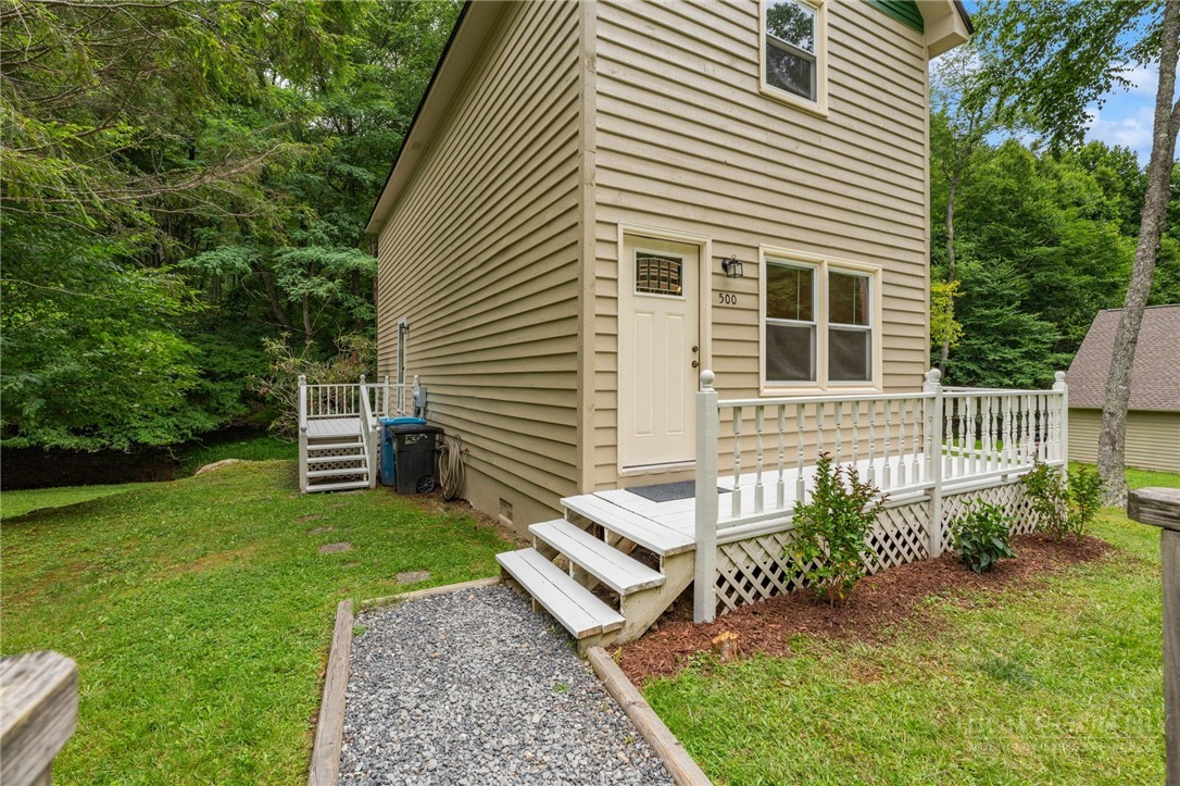 500 Poplar Grove Road Boone, NC 28607 - Photo 3 of 47