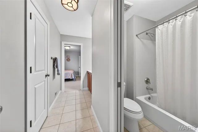 $600,000 | 538 Triton Wy Drive, Ballwin, MO 63011