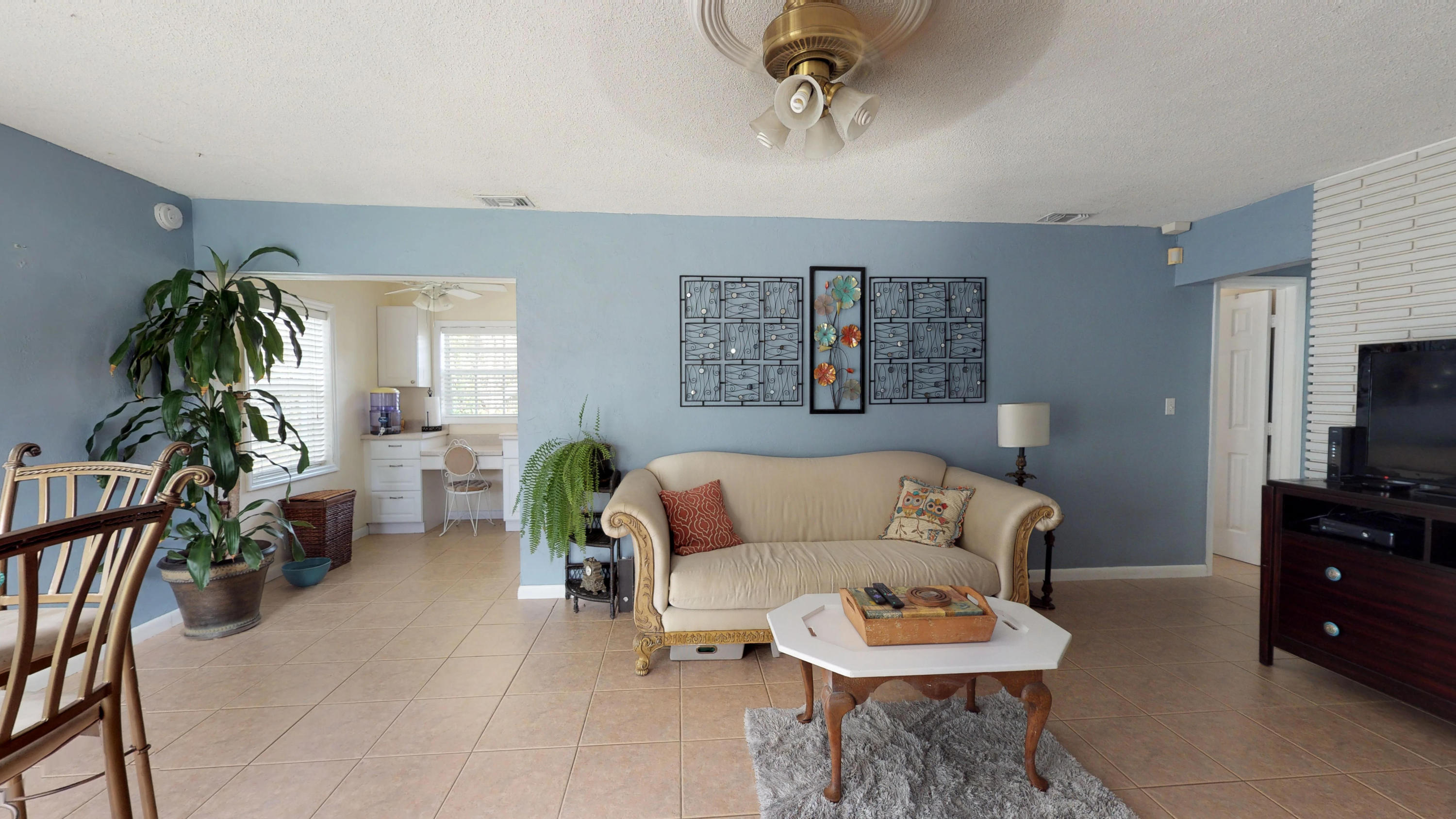 5885 Williamson Road Jupiter, FL 33458 - Photo 6 of 17 LIVING ROOM