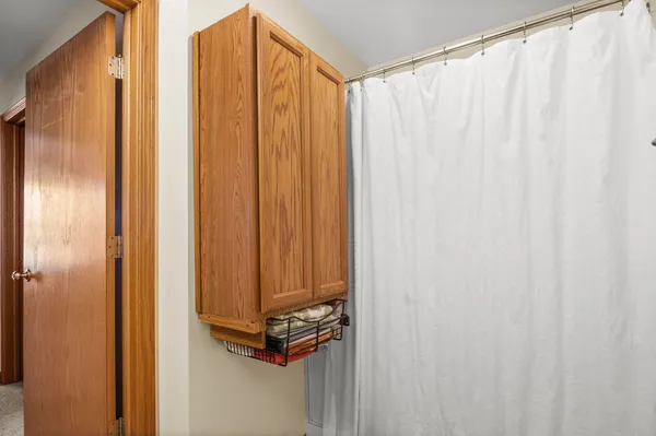 $239,900 | 3805 South Pointe Drive, Unit F, DeKalb, IL 60115