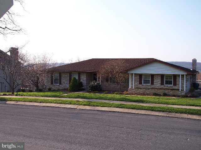 3595 Pebble Ridge Drive York, PA 17402 - Photo 1 of 9 Gallery Image 1