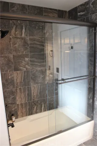 $4,200 | 9165 Noble Avenue, North Hills, CA 91343