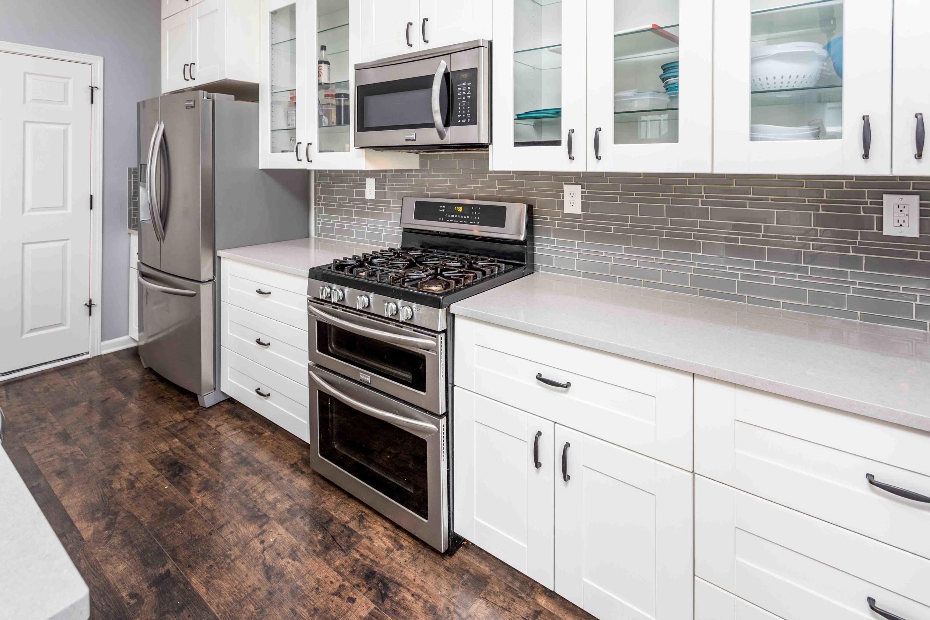 2875 Northeast Sedalia Loop Bend, OR 97701 - Photo 3 of 24 Beautiful kitchen