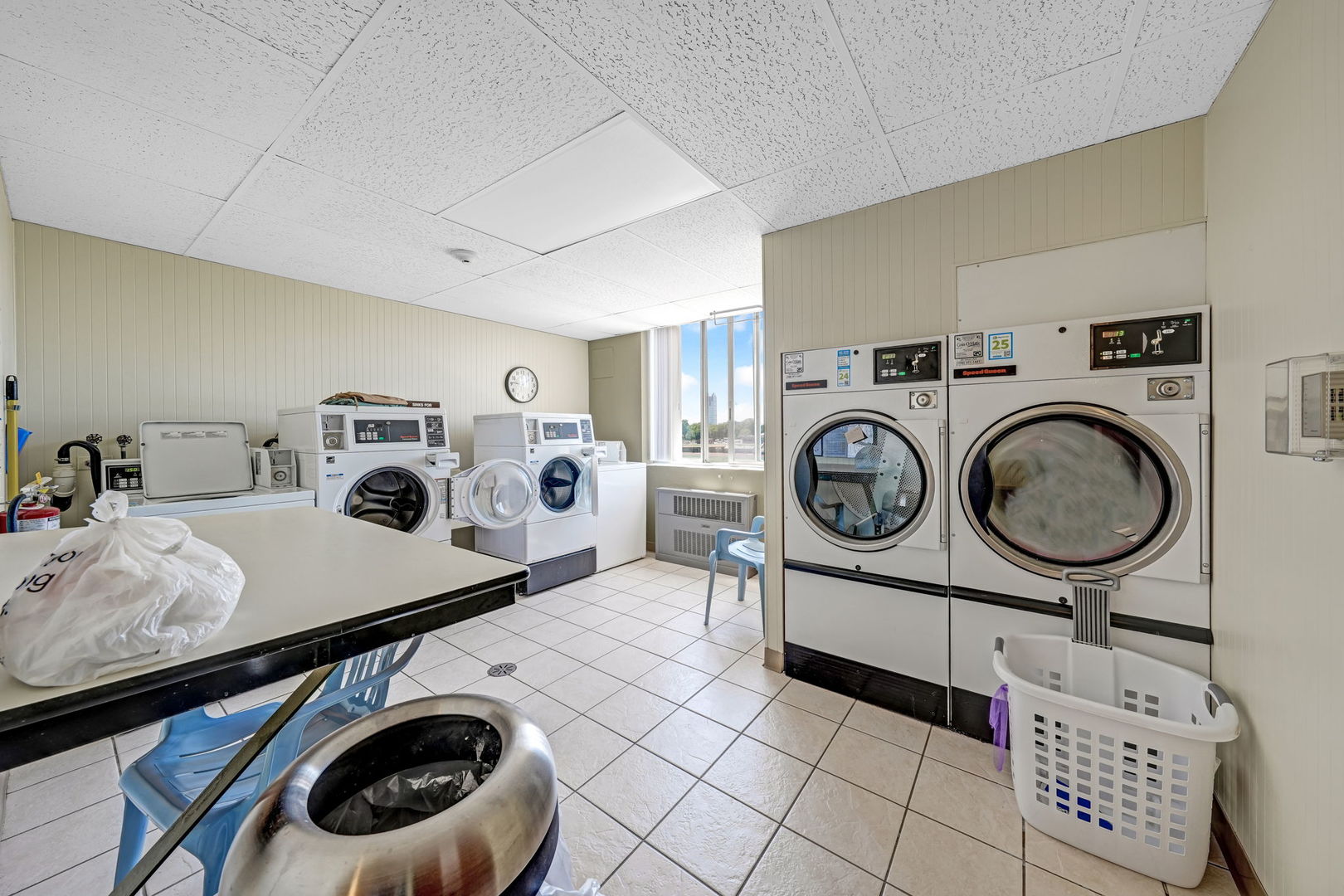 110 West Butterfield Road, Unit 409S Elmhurst, IL 60126 - Photo 19 of 23