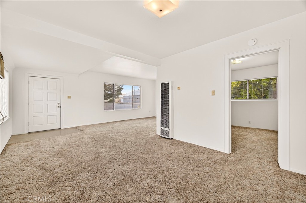 459 South Butte Street Willows, CA 95988 - Photo 10 of 44 an empty room with windows
