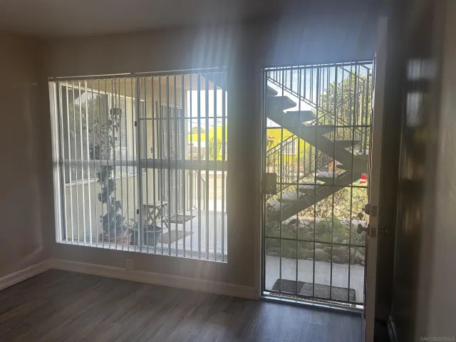 $1,995 | 4174 Monroe Avenue, Unit 7, San Diego, CA 92116