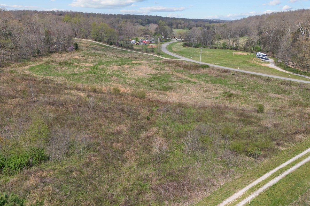 0 Hollis Crossing Road Cumberland Furnace, TN 37051 - Photo 2 of 4 a view of outdoor space and yard