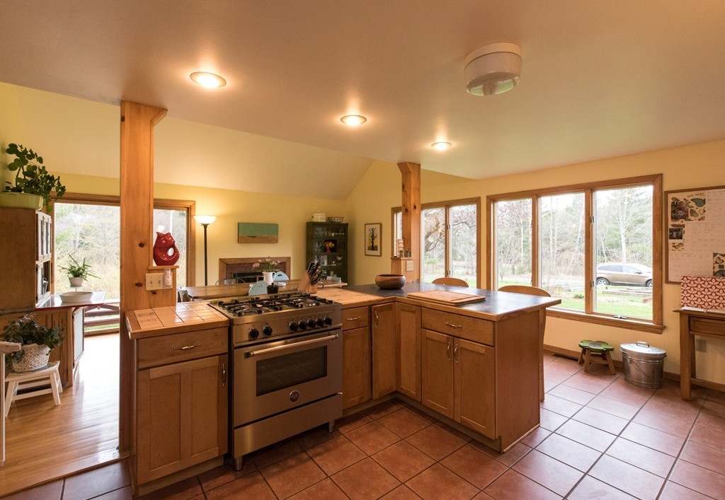 7 Corbett Road Worthington, MA 01098 - Photo 8 of 29 Gallery Image 8