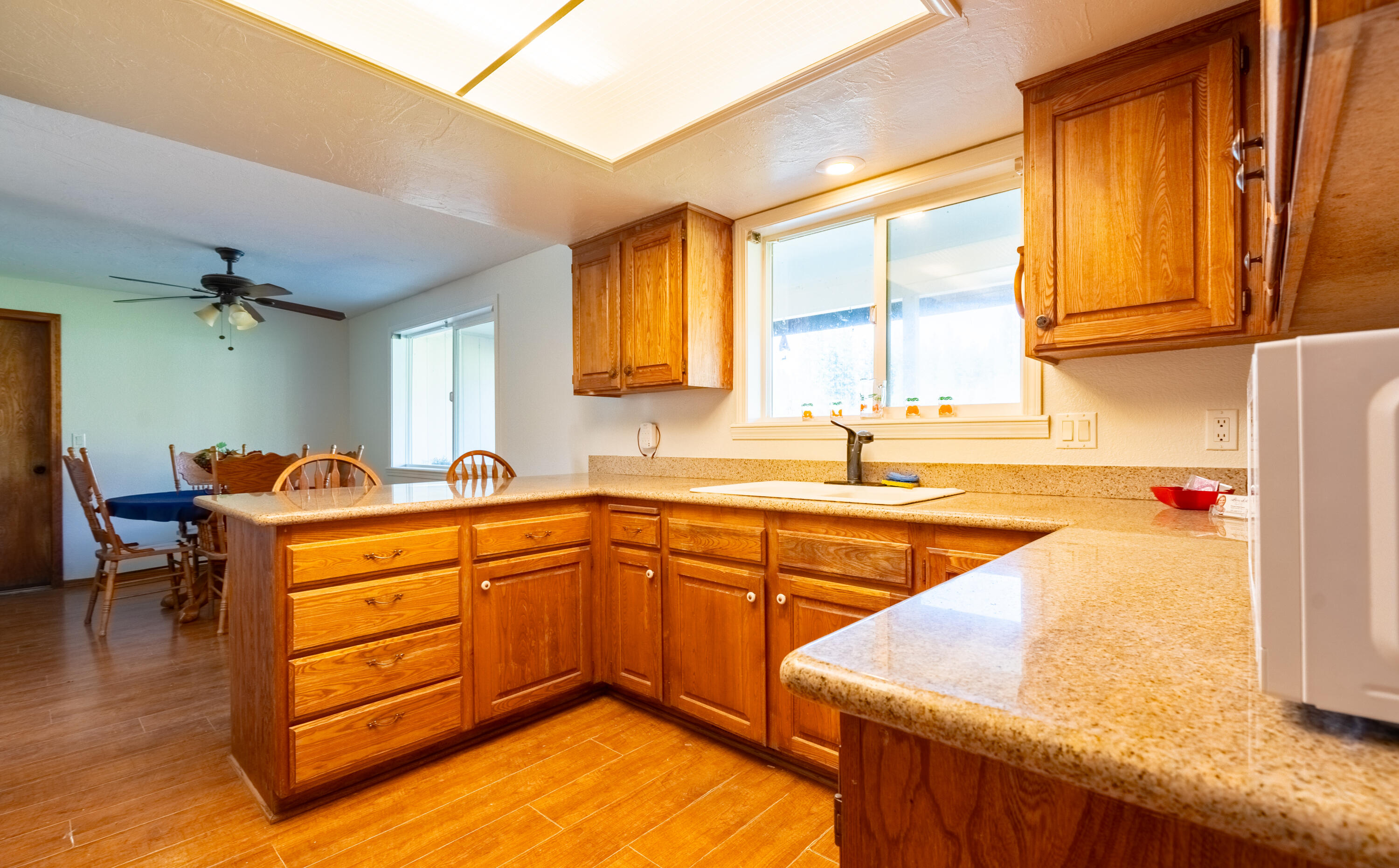 2453 Stringer Gap Road Grants Pass, OR 97527 - Photo 5 of 95