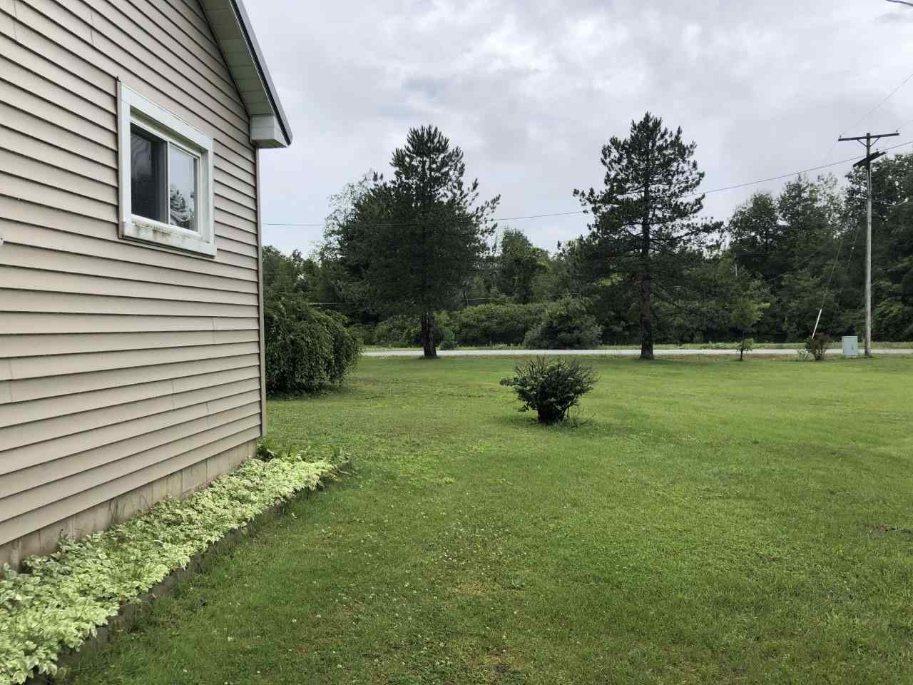2980 Kaiser Road Pinconning, MI 48650 - Photo 4 of 22