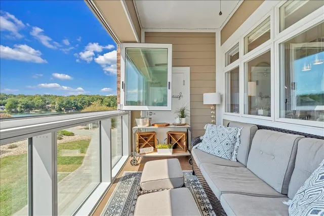 $469,500 | 1245 Graves Harbor Trail, Unit 217, Huddleston, VA 24104