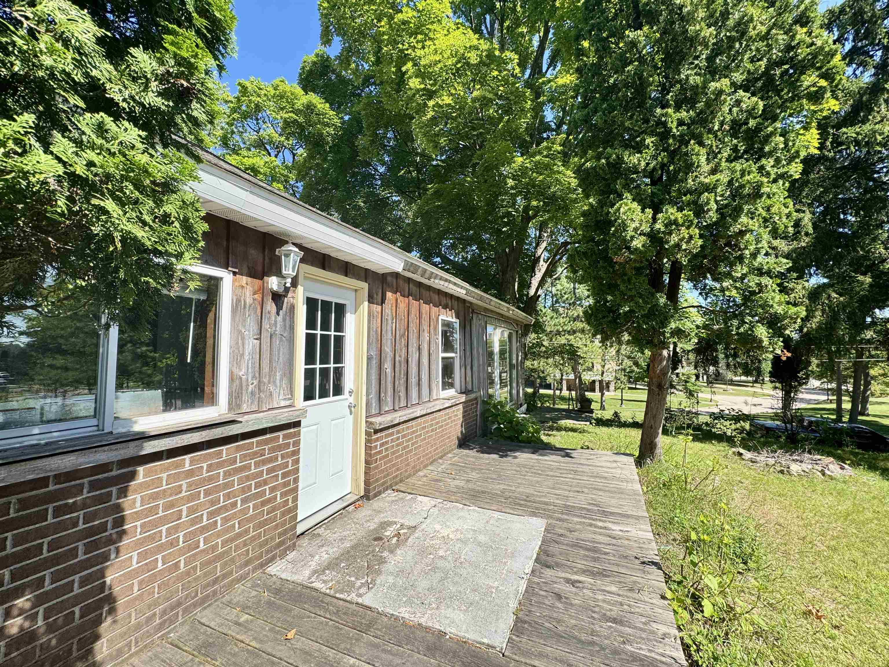 E1647 Grandview Road Waupaca, WI 54981 - Photo 17 of 17