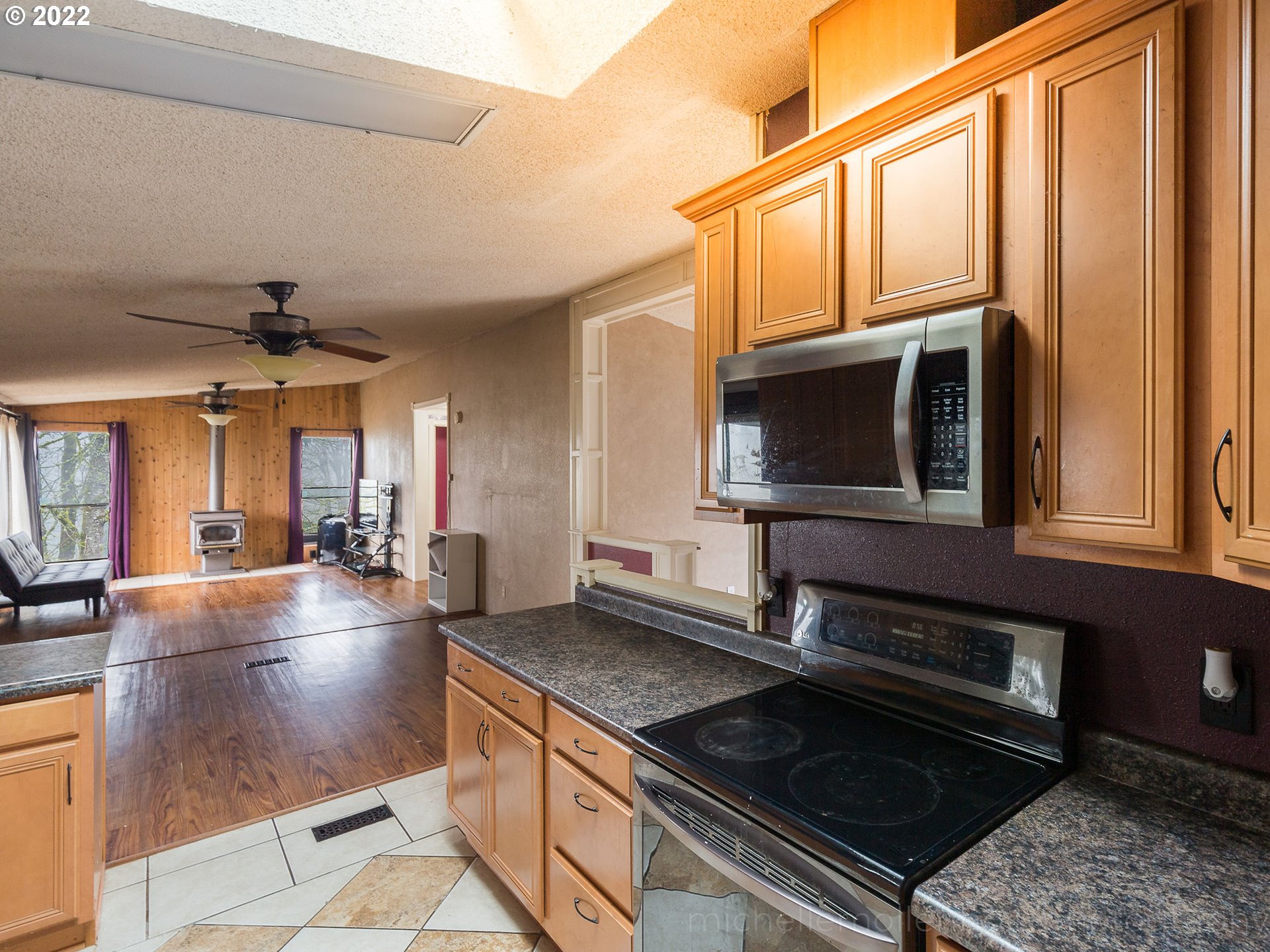 70464 Nick Thomas Road Rainier, OR 97048 - Photo 10 of 28