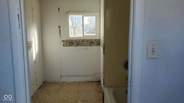 $29,900 | 333 East Ohio Street, Dunkirk, IN 47336