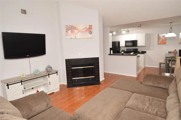 $2,250 | 10263 Gandy Boulevard North, Unit 108, St. Petersburg, FL 33702