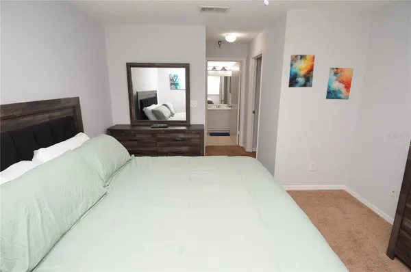 $2,250 | 10263 Gandy Boulevard North, Unit 108, St. Petersburg, FL 33702