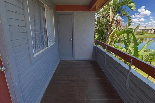 $2,250 | 10263 Gandy Boulevard North, Unit 108, St. Petersburg, FL 33702