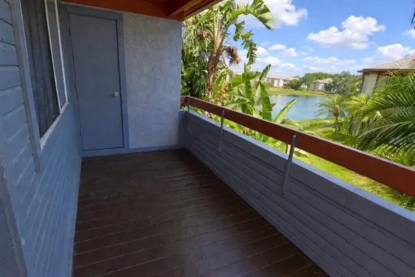 $2,250 | 10263 Gandy Boulevard North, Unit 108, St. Petersburg, FL 33702