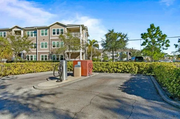 $2,250 | 10263 Gandy Boulevard North, Unit 108, St. Petersburg, FL 33702