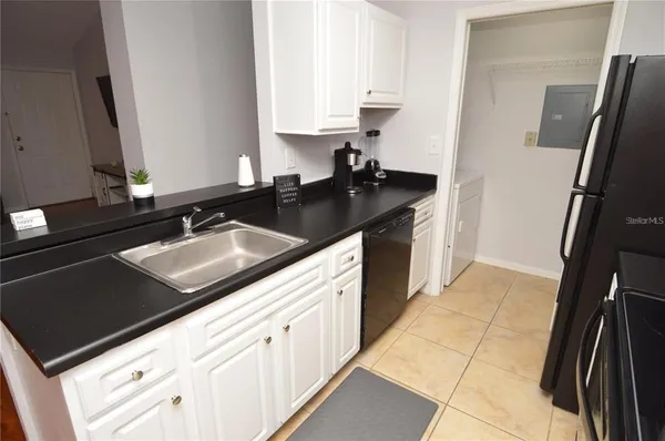 $2,250 | 10263 Gandy Boulevard North, Unit 108, St. Petersburg, FL 33702