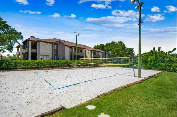 $2,250 | 10263 Gandy Boulevard North, Unit 108, St. Petersburg, FL 33702