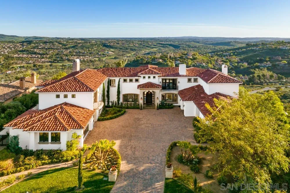 8129 Via Luna Rancho Santa Fe, CA 92067 - Photo 2 of 54 Gallery Image 2