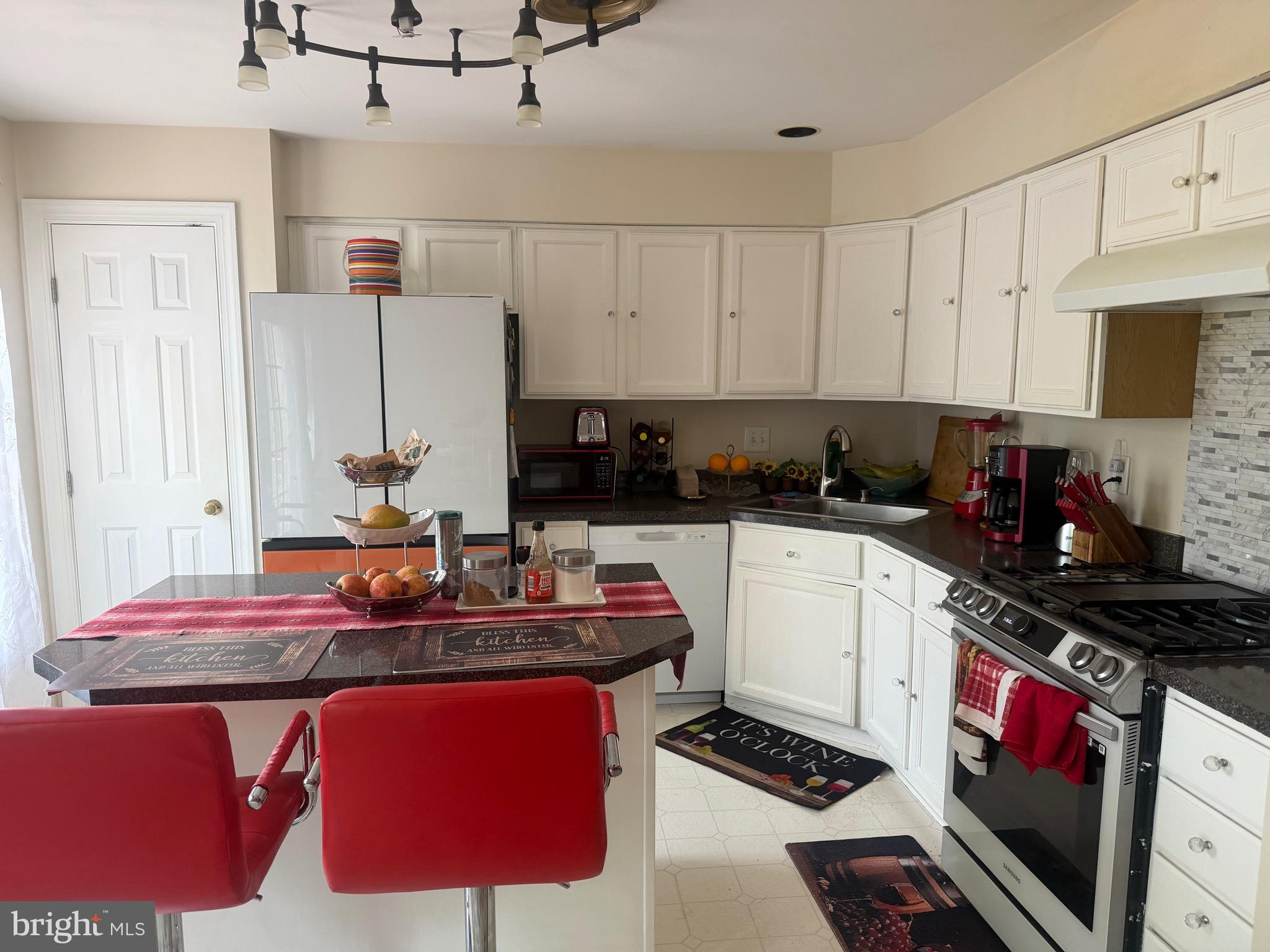 3530 Hammerstone Road Laurel, MD 20724 - Photo 5 of 14
