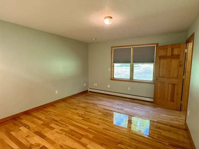 $595,000 | 170 Sunrise Avenue, Barton, VT 05822