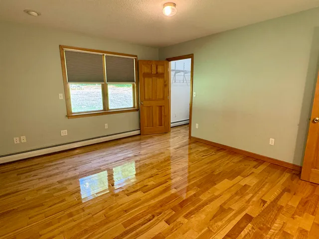 $595,000 | 170 Sunrise Avenue, Barton, VT 05822