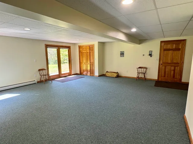 $595,000 | 170 Sunrise Avenue, Barton, VT 05822