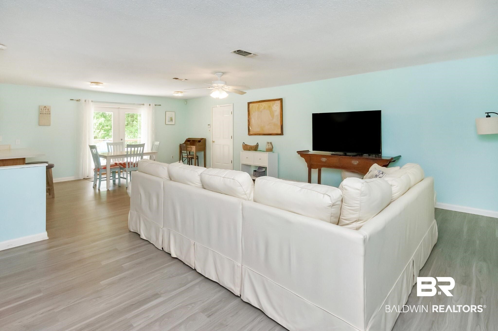 3063 Bryant Road Mobile, AL 36605 - Photo 4 of 47
