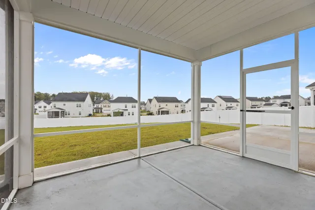 $2,695 | 313 Ber Creek Drive, Fuquay-Varina, NC 27526