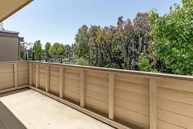 $498,000 | 1033 Crestview Drive, Unit 308, Mountain View, CA 94040