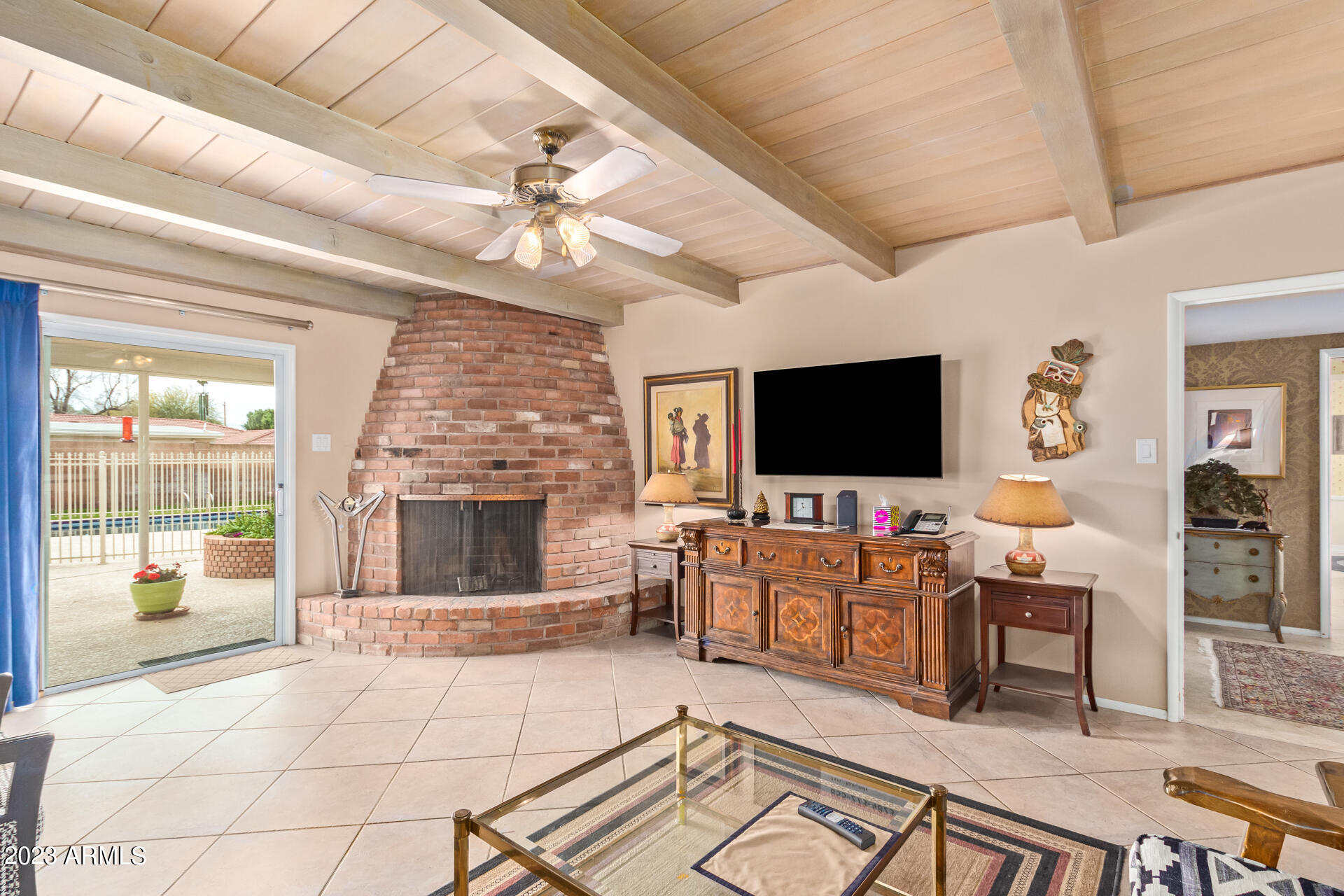 405 West Ocotillo Road Phoenix, AZ 85013 - Photo 2 of 40 Family Room
