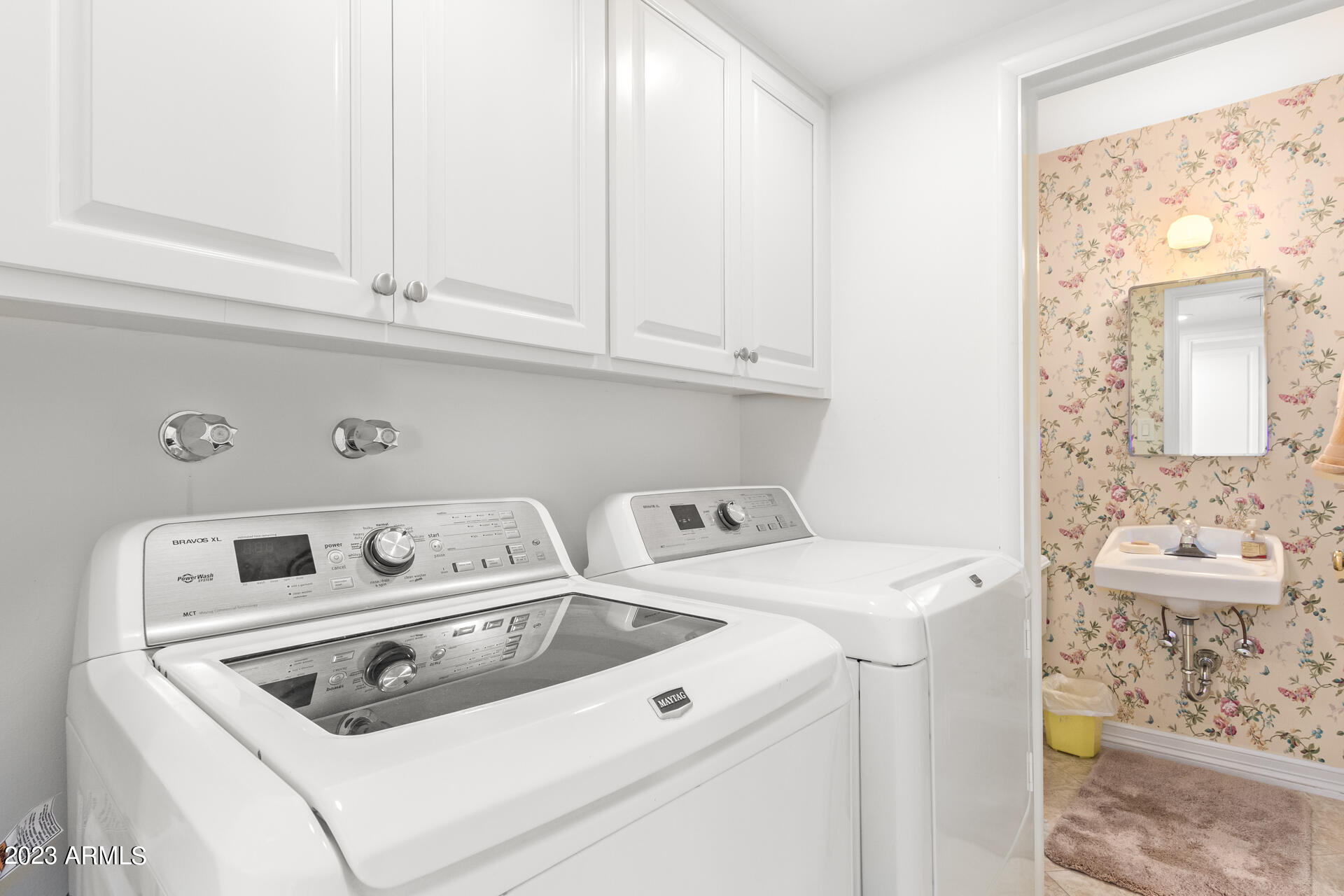 405 West Ocotillo Road Phoenix, AZ 85013 - Photo 33 of 40 Laundry Room