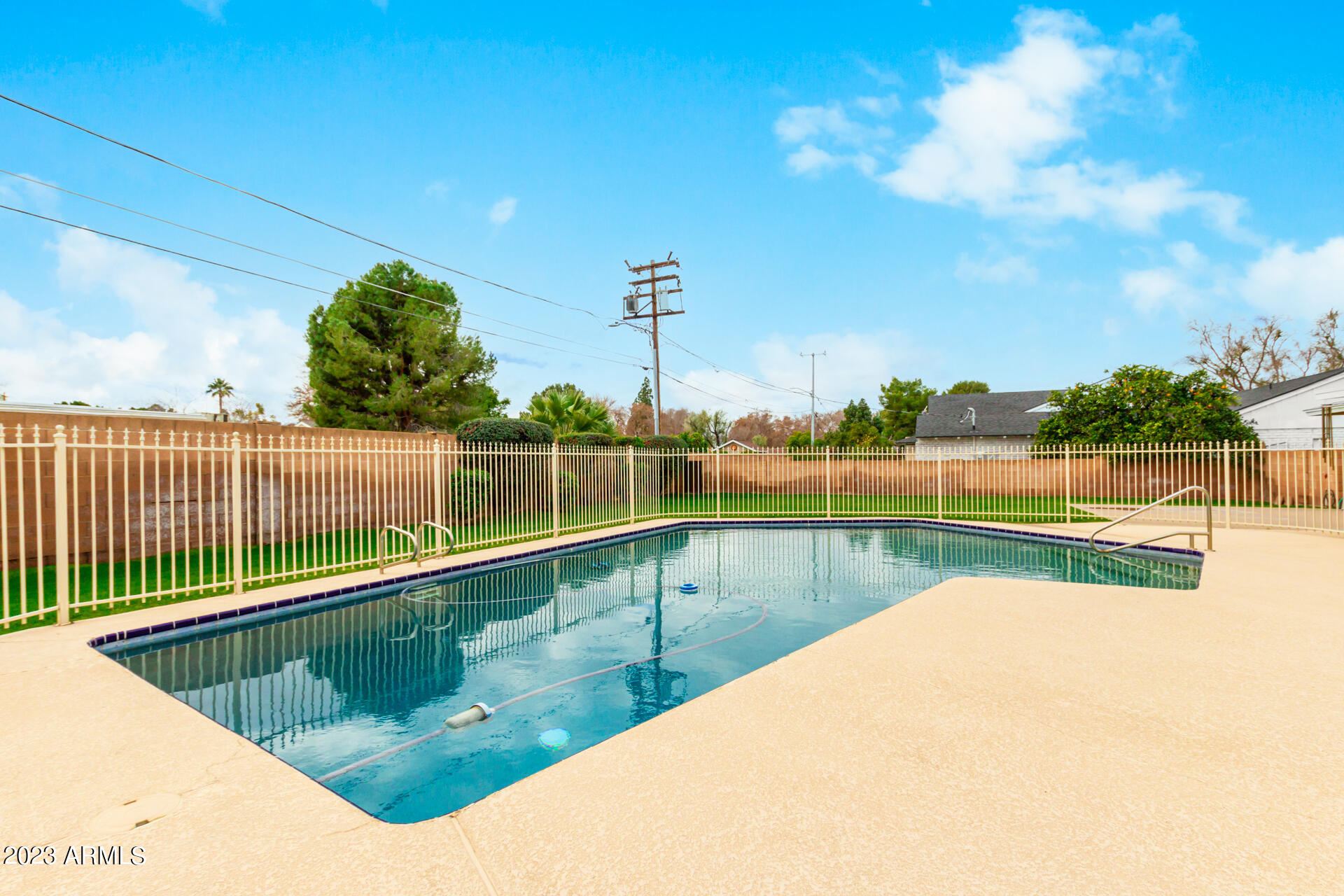 405 West Ocotillo Road Phoenix, AZ 85013 - Photo 40 of 40 Fenced/heated pool