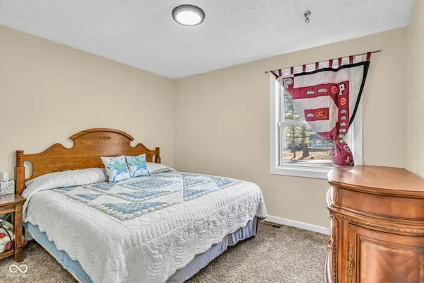 $315,000 | 3210 Kensington Drive, Crawfordsville, IN 47933
