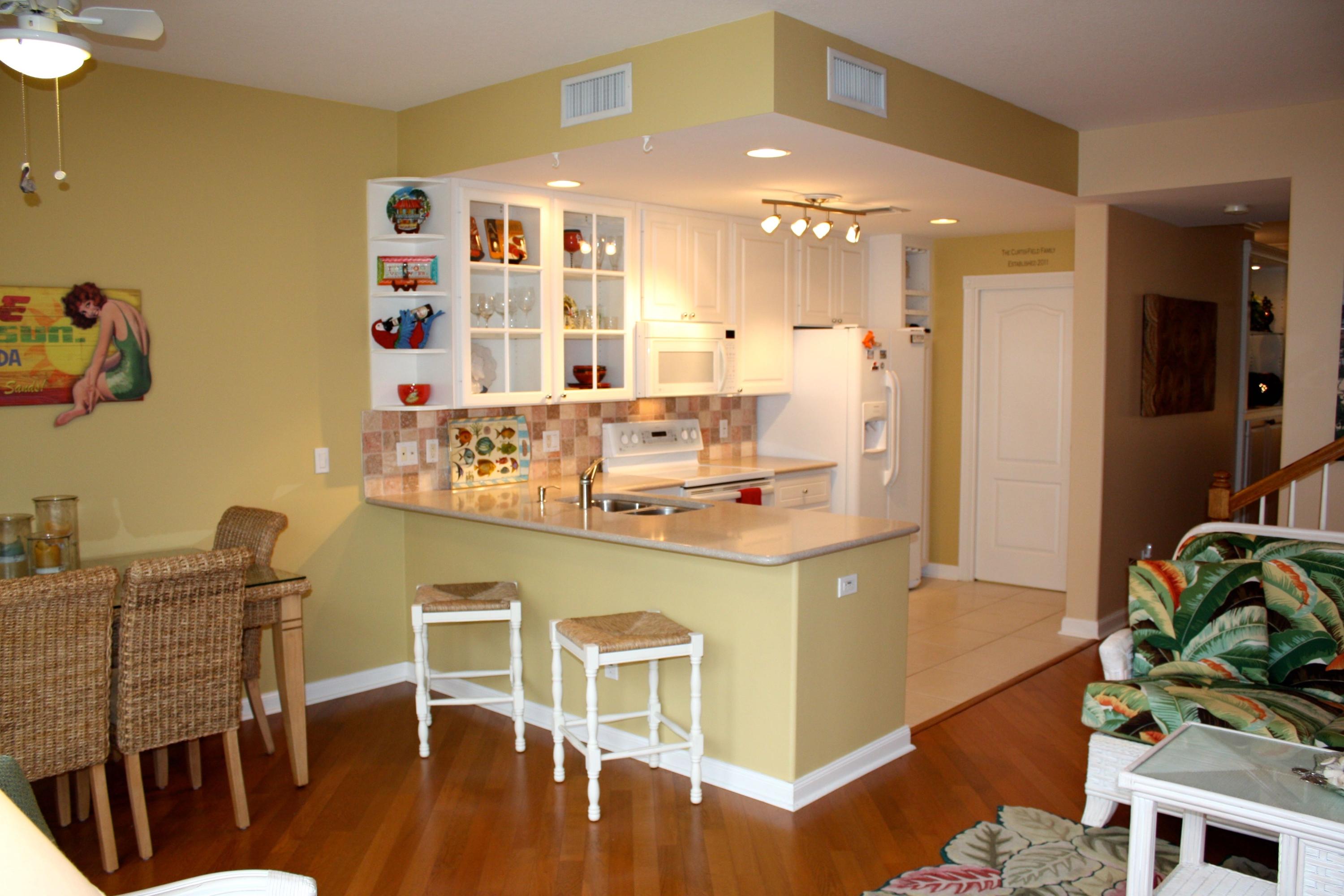1869 Frederick Small Road Jupiter, FL 33458 - Photo 9 of 24 Kitchen and Dining Area
