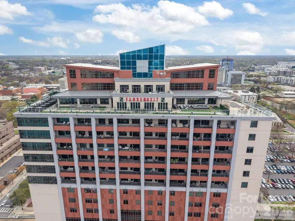 $4,500 | 222 South Caldwell Street, Unit 1601, Charlotte, NC 28202