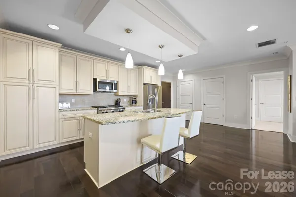 $4,500 | 222 South Caldwell Street, Unit 1601, Charlotte, NC 28202