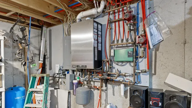 $380,000 | 441 Works Road, Jackson, ME 04921